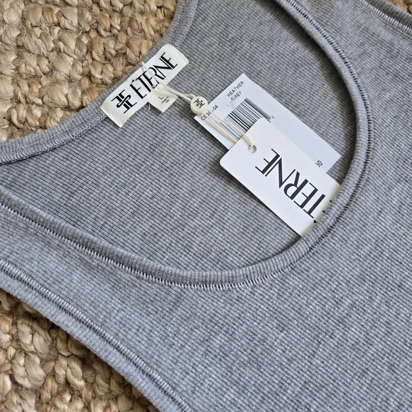 Eterne Gray Sleeveless Fitted Crop Tank - Picture 3 of 7